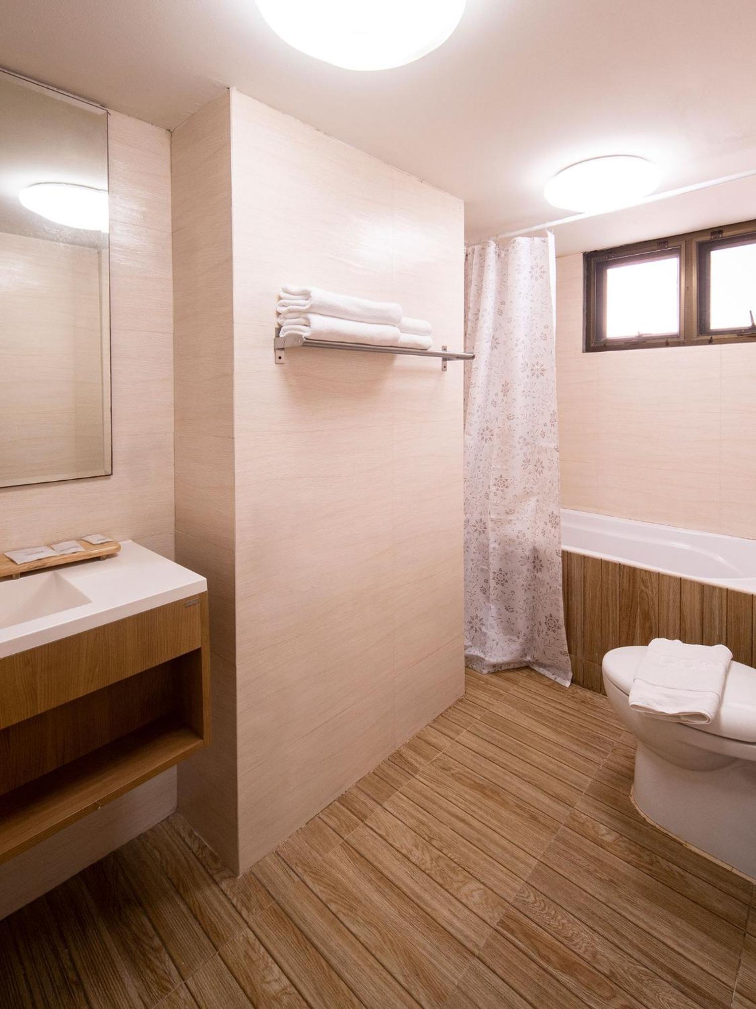 Crystal Resort Korat Nakhon Ratchasima Luaran gambar